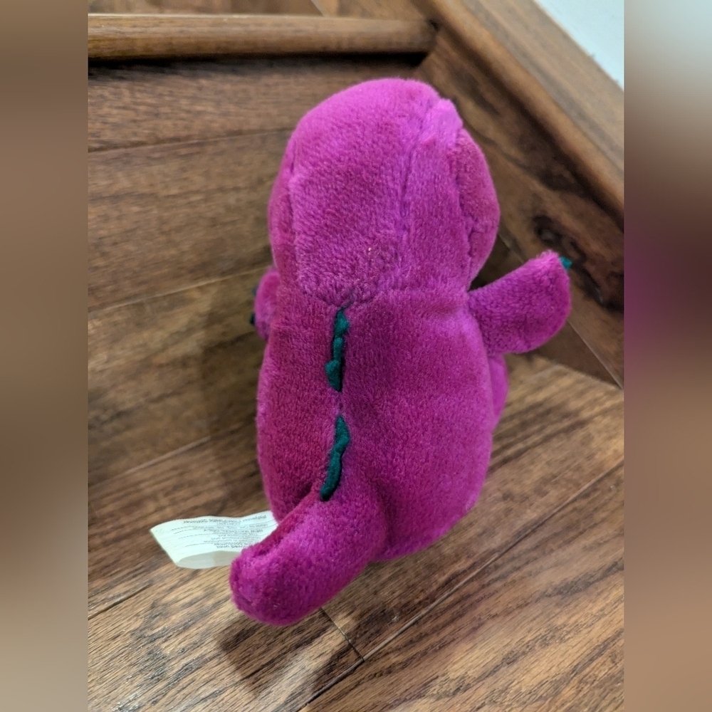 Barney 8.5" Vintage Plush Dinosaur - Picture 5 of 7